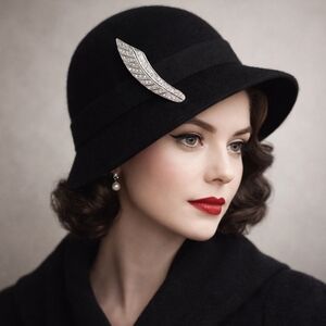 Vintage Rhinestone Feather Stick Pin Silver Tone Lapel Scarf Hat Pin